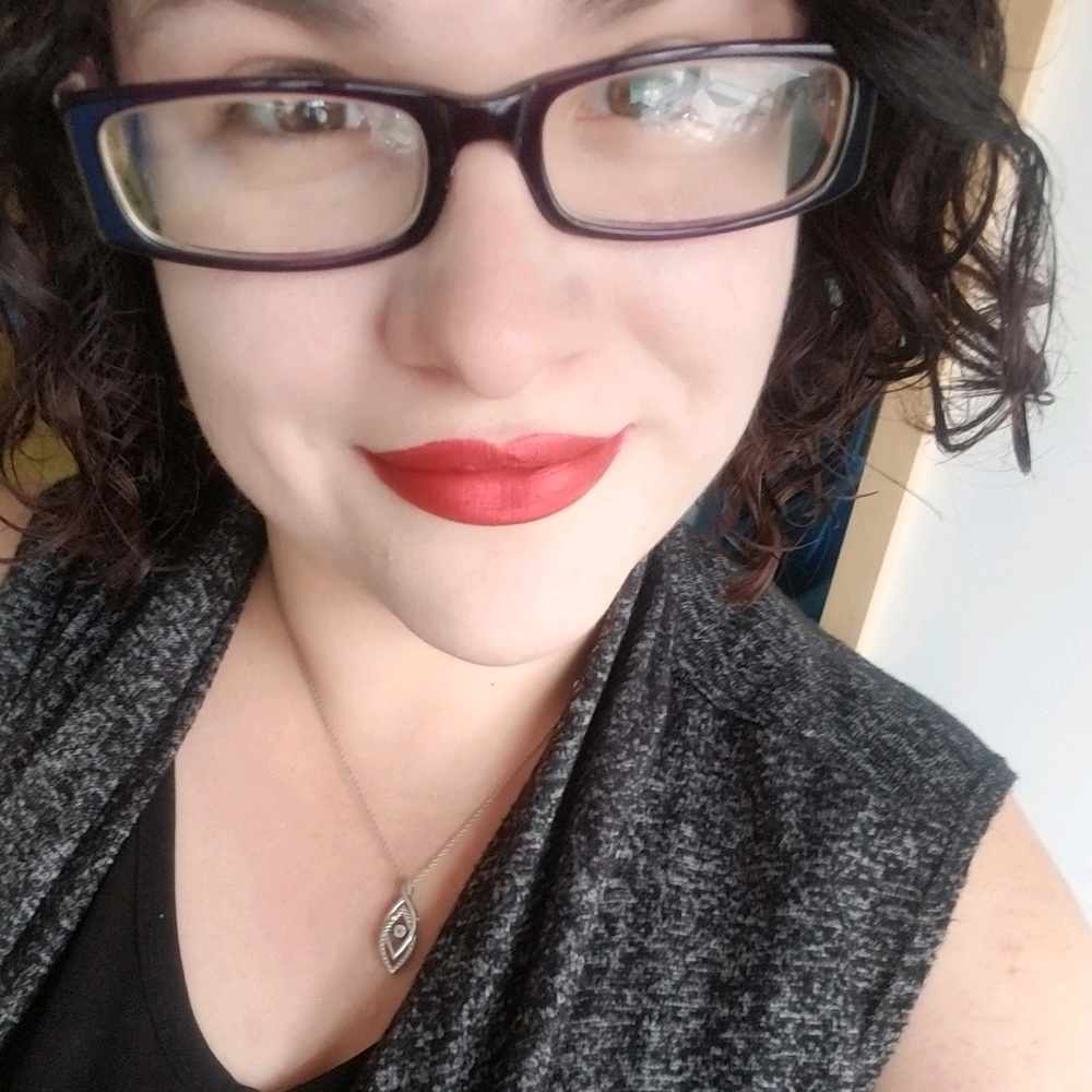 Meet your Posher, Nisa